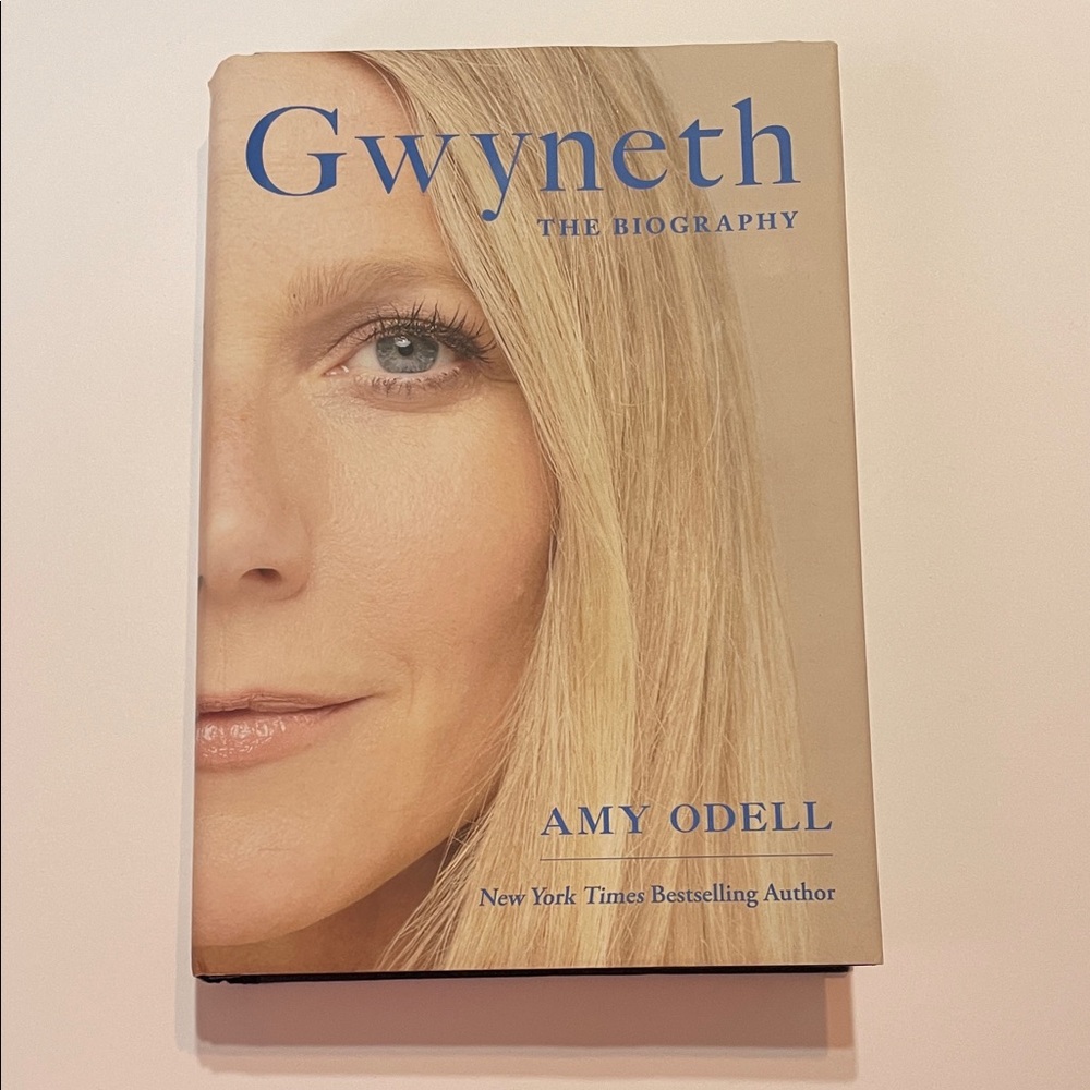 Gwyneth: The Biography Hardcover Book